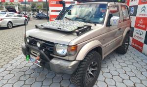 Mitsubishi Montero 1997