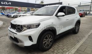 foto de Autos marca Kia seminuevo modelo Sonet año 2024 en Guayaquil
