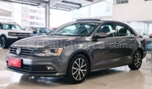 foto de Autos marca Volkswagen seminuevo modelo Bora año 2017 en Quito