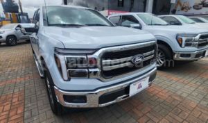 foto de Autos marca Ford seminuevo modelo F150 LARIAT SC ECOBOOST AC 3.5 CD año 2025