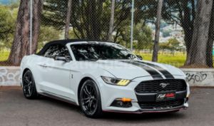 foto de Autos marca Ford seminuevo modelo Mustang año 2017 en Quito