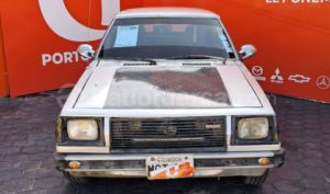 foto de Autos marca Mazda seminuevo modelo 323 año 1977