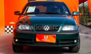foto de Autos marca Volkswagen seminuevo modelo Gol 1.8 año 2005 en Ambato