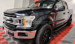 foto de Ford F150 XLT 4X4 2018