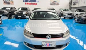 foto de Volkswagen Jetta 2014