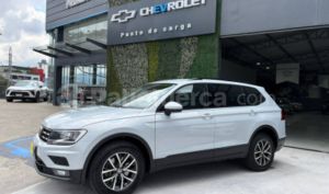 foto de Volkswagen Tiguan Trendline 2018