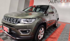 foto de Autos marca Jeep seminuevo modelo NEW COMPASS LIMITED año 2018 en Quito