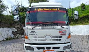 foto de Pesados marca Hino seminuevo modelo GD año 2011 en Quito