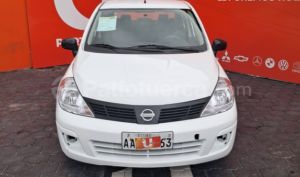 foto de Autos marca Nissan seminuevo modelo Tiida año 2015