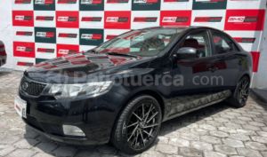 foto de Autos marca Kia seminuevo modelo Cerato Forte año 2015 en Quito