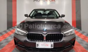foto de Autos marca BMW seminuevo modelo 530i año 2023