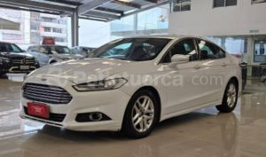 foto de Ford Fusion 2016