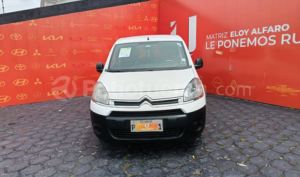 foto de Autos marca Citroen seminuevo modelo B9 año 2013