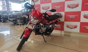 foto de Bajaj Platina 100 ES 2024