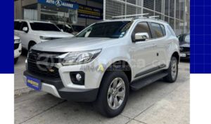 foto de Autos marca Chevrolet seminuevo modelo TRAILBLAZER PREMIER año 2023 en Guayaquil
