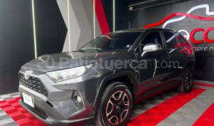 foto de Autos marca Toyota seminuevo modelo RAV 4 año 2020