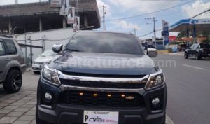 foto de Autos marca Chevrolet seminuevo modelo COLORADO LTZ año 2024