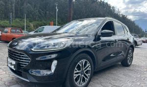 foto de Autos marca Ford seminuevo modelo Escape Titanium año 2023 en Quito