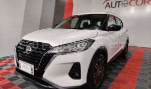 foto de Autos marca Nissan seminuevo modelo Kicks año 2023