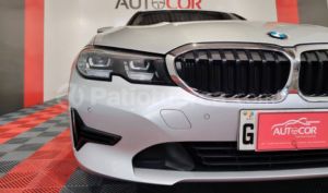 foto de Autos marca BMW seminuevo modelo 330i año 2020