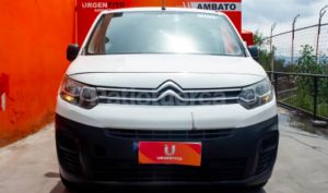 foto de Autos marca Citroen seminuevo modelo Berlingo año 2020 en Ambato