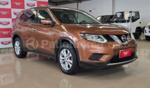 foto de Autos marca Nissan seminuevo modelo X-Trail Exclusive año 2015 en Quito