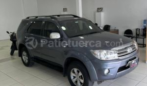 foto de Toyota Fortuner 2011