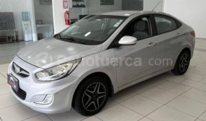 foto de Autos marca Hyundai seminuevo modelo Accent año 2014 en Quito