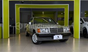 foto de Autos marca Mercedes Benz seminuevo modelo 190E año 1990 en Quito