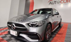 foto de Autos marca Mercedes Benz seminuevo modelo C300 AMG LINE año 2022 en Quito
