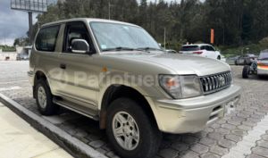 foto de Autos marca Toyota seminuevo modelo Land Cruiser Prado GX año 2007 en Quito