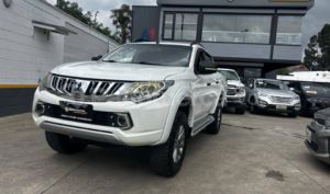 foto de Autos marca Mitsubishi seminuevo modelo L200 Sportero año 2017