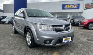 foto de Autos marca Dodge seminuevo modelo Journey SE año 2019 en Cuenca