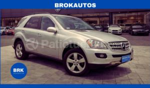 foto de Autos marca Mercedes Benz seminuevo modelo ML500 año 2007 en Quito