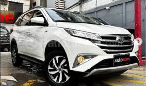 foto de Autos marca Toyota seminuevo modelo Rush año 2023