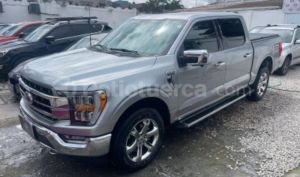 foto de Autos marca Ford seminuevo modelo F150 Lariat año 2023