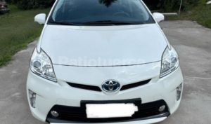 foto de Autos marca Toyota seminuevo modelo Prius Hybrido año 2013 en Quito