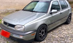 foto de Autos marca Volkswagen seminuevo modelo Golf Manhatan año 1998 en Quito