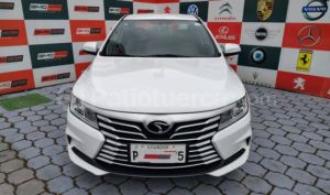 foto de Autos marca Soueast seminuevo modelo A5 año 2023 en Quito