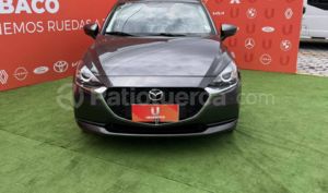 foto de Autos marca Mazda seminuevo modelo NUEVO MAZDA 2 SDN CORE año 2024 en Quito