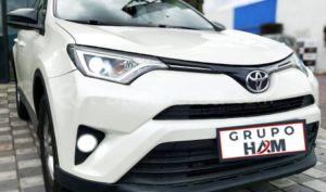 foto de Autos marca Toyota seminuevo modelo NEW RAV 4 año 2017 en Quito