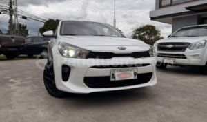 foto de Autos marca Kia seminuevo modelo RIO LX año 2021