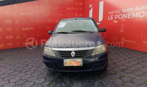foto de Autos marca Renault seminuevo modelo Logan año 2011 en Quito