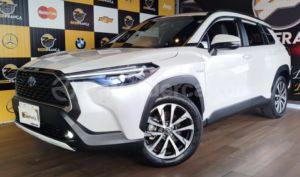 foto de Toyota Corolla Cross High 2023