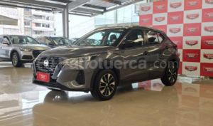 foto de Autos marca Nissan seminuevo modelo Kicks Advance año 2022 en Quito