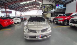foto de Autos marca Nissan seminuevo modelo Tiida año 2007