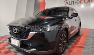 foto de Mazda CX-5 2025