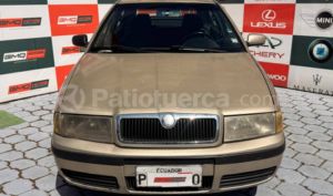 foto de Autos marca Skoda seminuevo modelo Octavia año 2006 en Quito