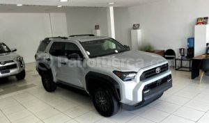 foto de Autos marca Toyota seminuevo modelo 4Runner SR5 año 2025