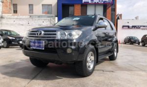 foto de Autos marca Toyota seminuevo modelo Fortuner 2.7 año 2011 en Cuenca
